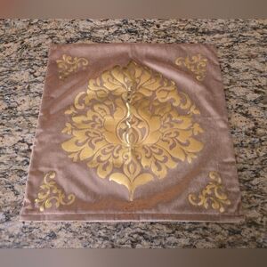 NWOT 12 X 12 Gold and Beige Decorative Cushion Pillow Case Cover